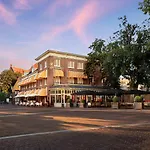 Hotel De Wereld 4*